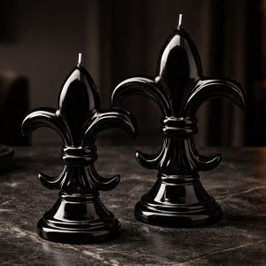 Alternative view of Fleur De Lis Şamdan Mum – Siyah